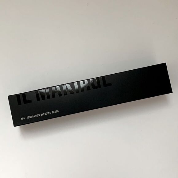 New Foundation Blending Brush - Picture 3 of 4